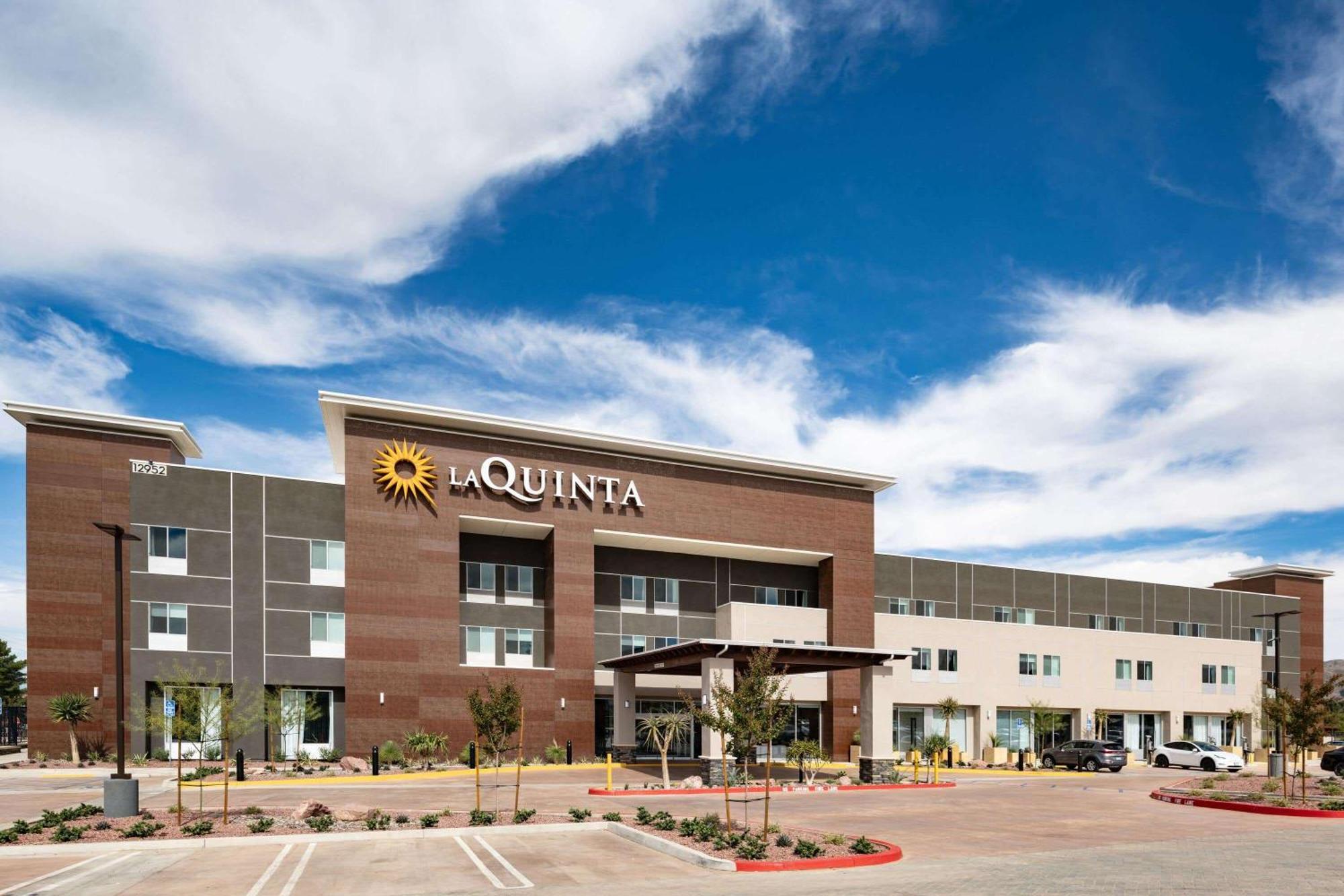 La Quinta Inn & Suites By Wyndham Yucaipa Exteriör bild